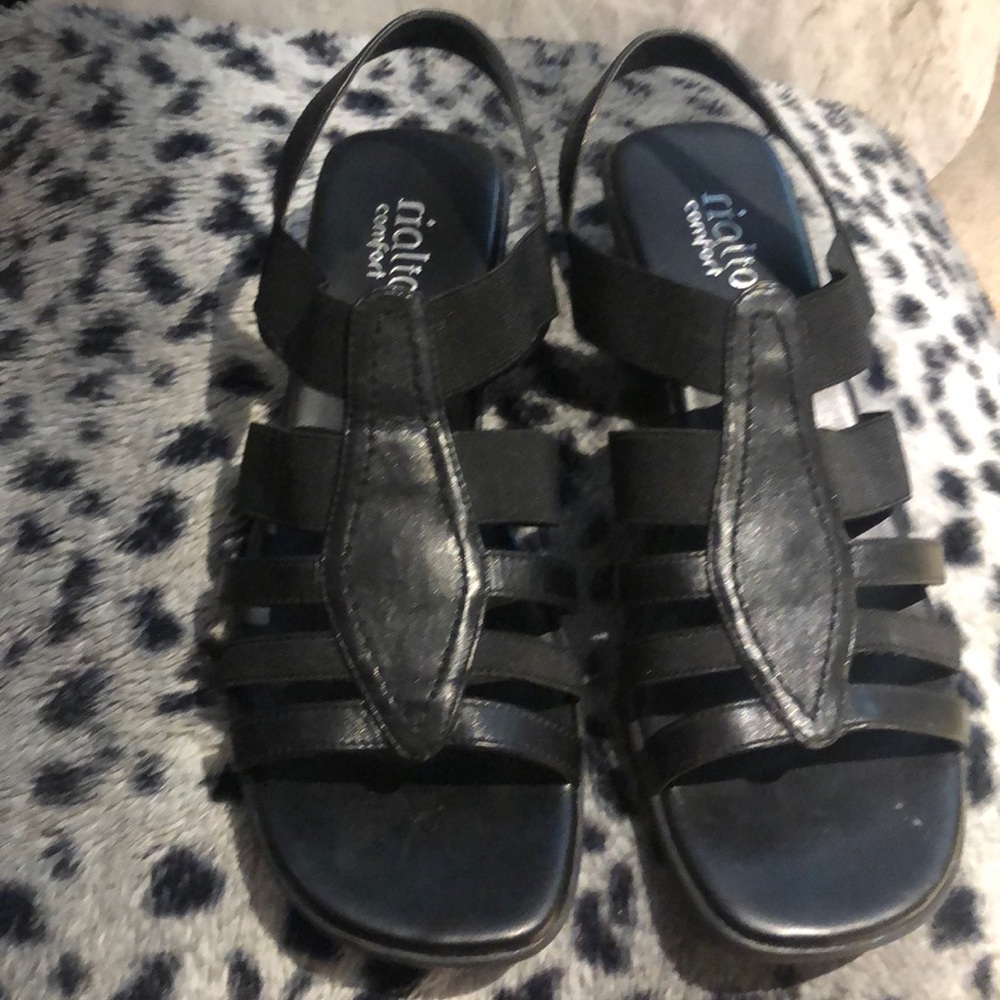 Rialto comfort sandals woman’s size 9M black